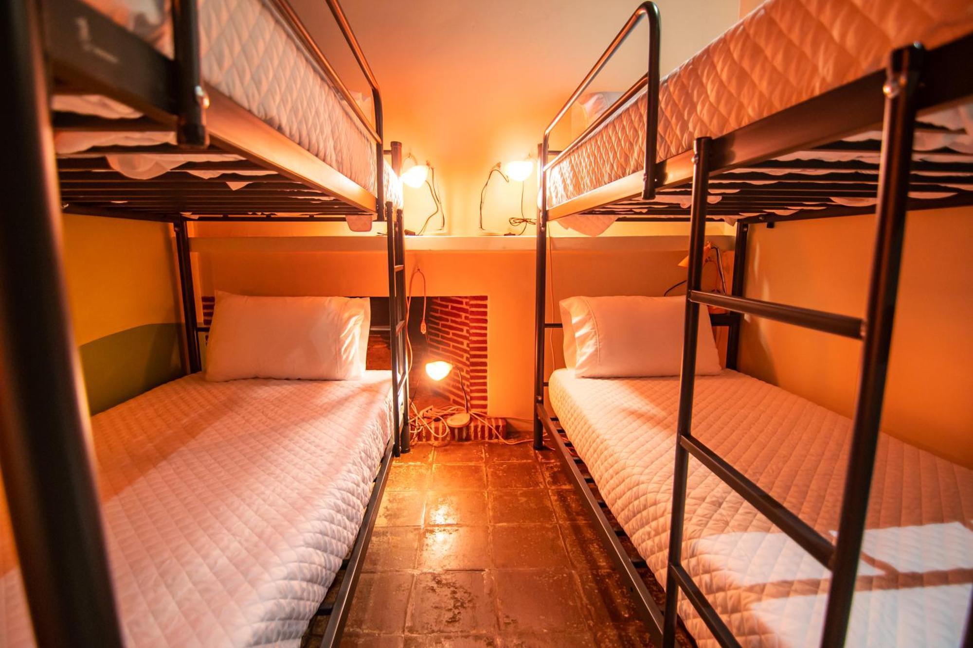Yes Please! Hostel 危地马拉安地瓜 外观 照片