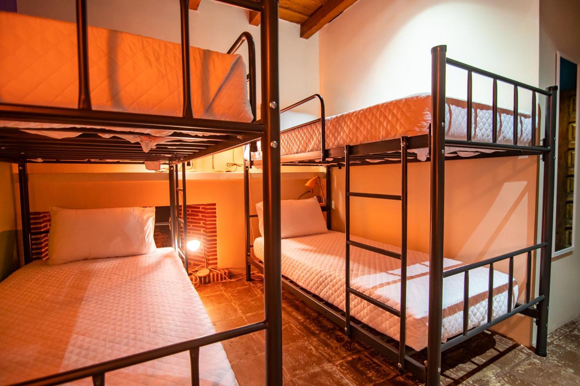 Yes Please! Hostel 危地马拉安地瓜 外观 照片